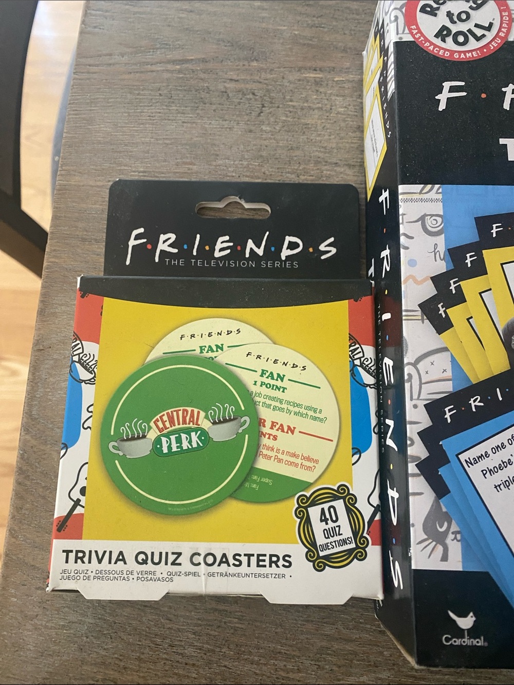 Friends Trivia Game Set - Picture 3 of 3